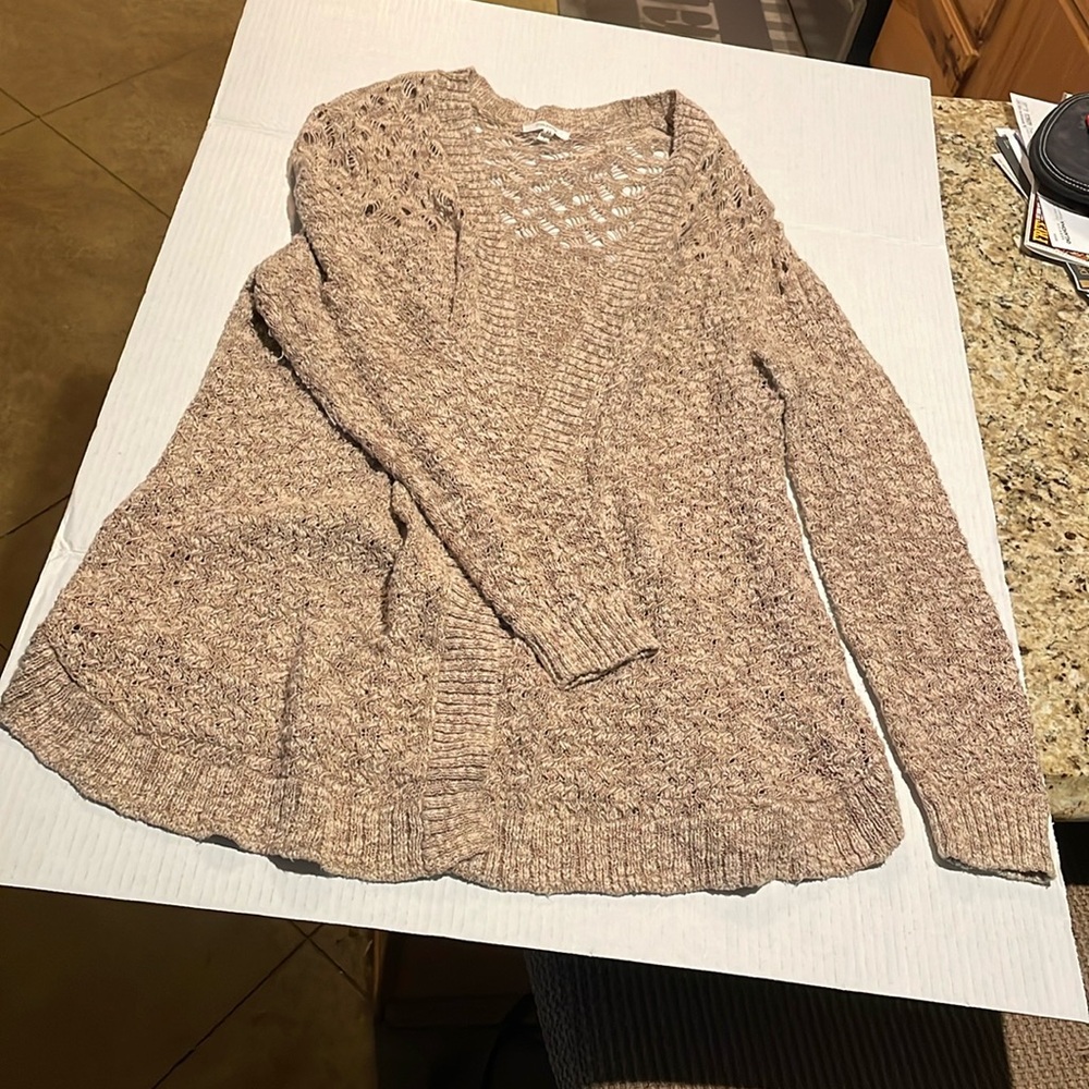 Maurice’s tan springtime cardigan